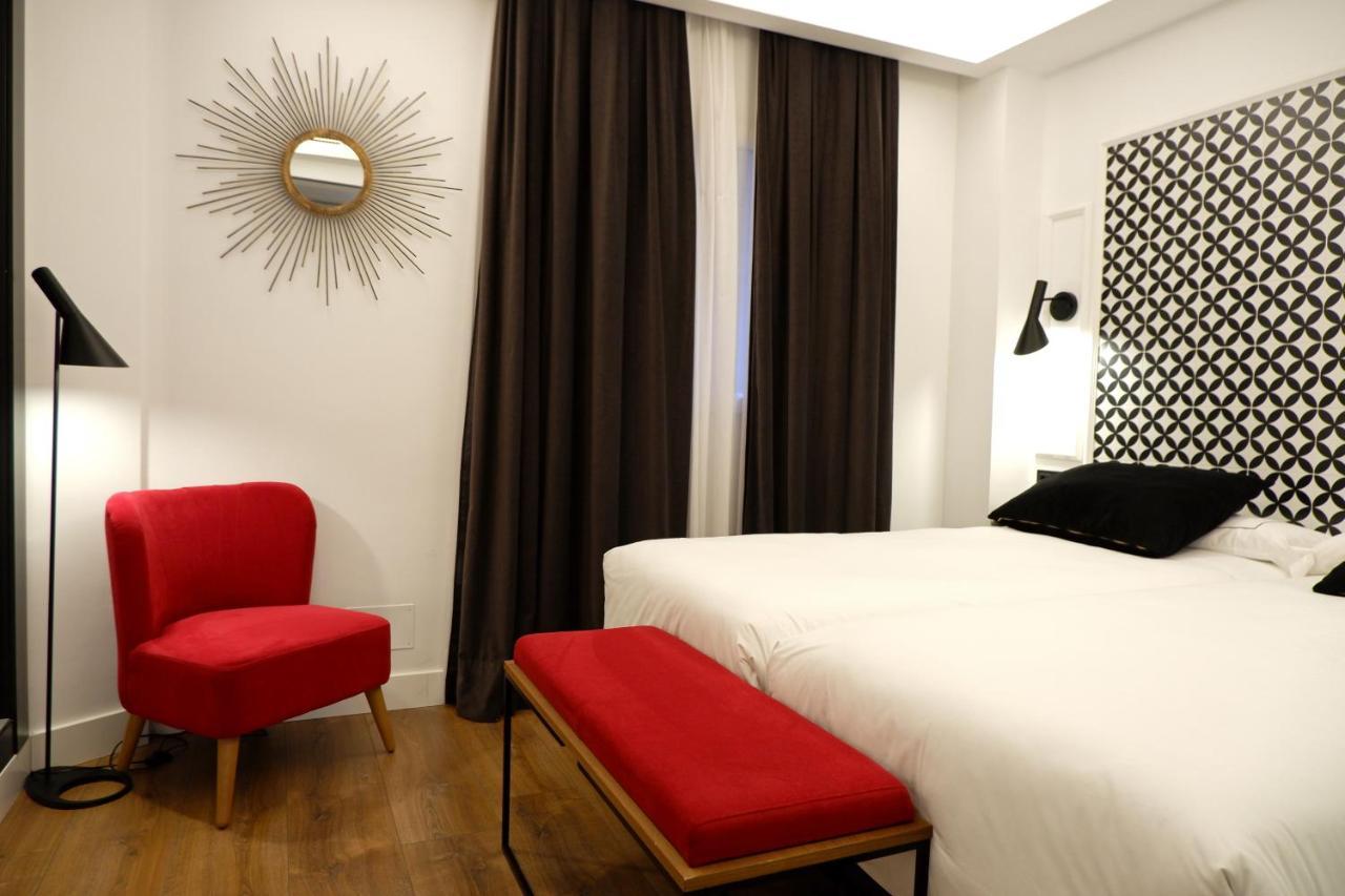 Hotel Colon Plaza Valladolid Extérieur photo
